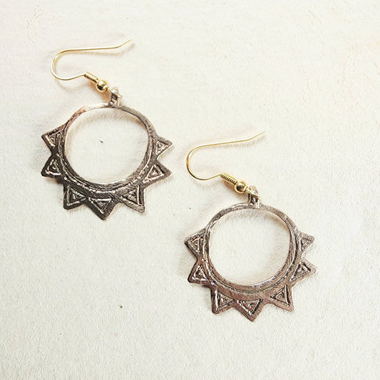Rayo de Sol Earrings in Brass