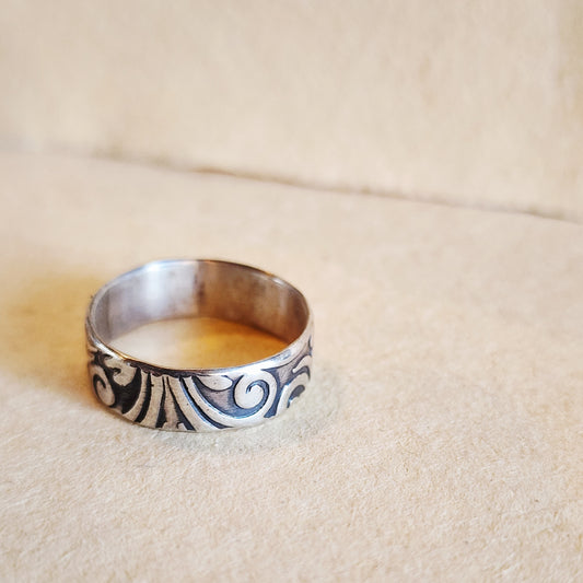 Spring Sterling Silver Ring US Size 7.5